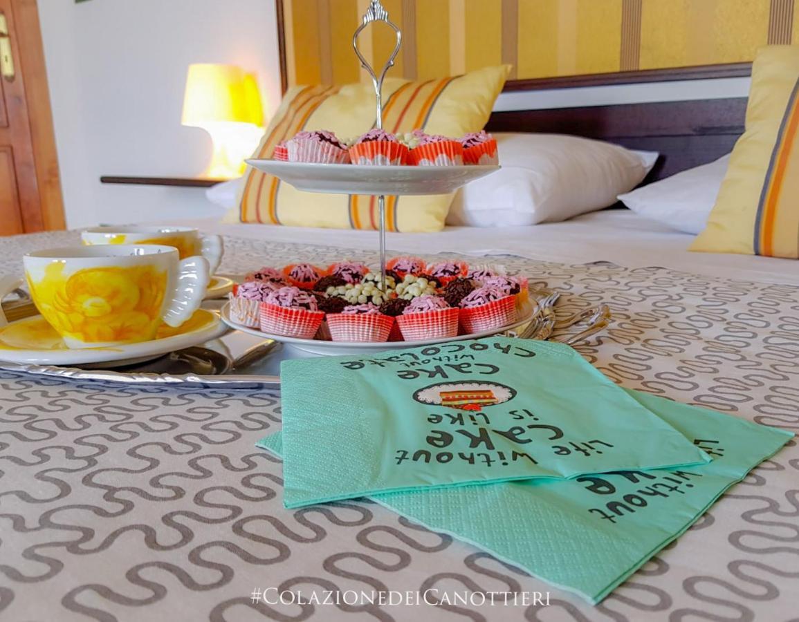 Colazione Dei Canottieri Bed & Breakfast Lago  Dış mekan fotoğraf