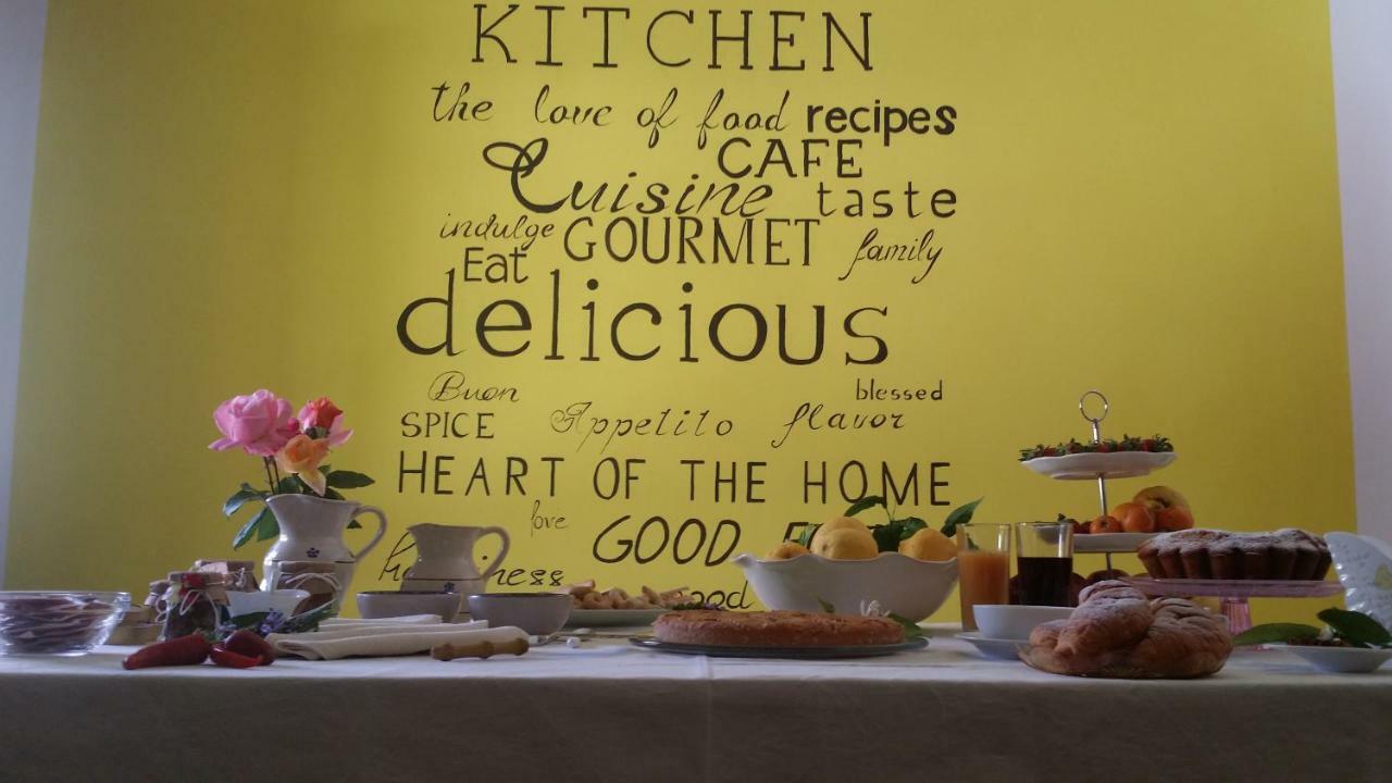 Colazione Dei Canottieri Bed & Breakfast Lago  Dış mekan fotoğraf